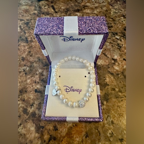 Disney Fresh water cultured Pearl stretch Bracelet for Kids